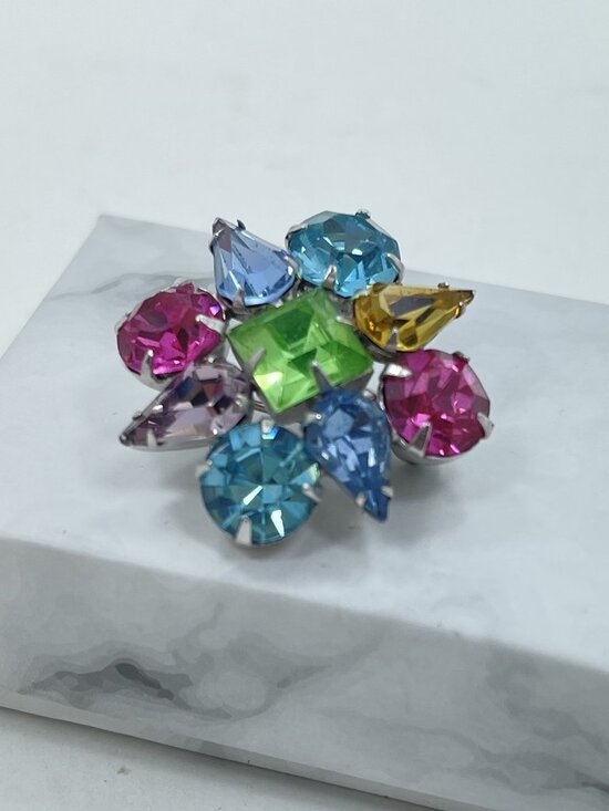 Unbranded Jewelry - Vintage Uranium Glass Rhinestone Starburst Brooch 1950s UV Glow Pin
